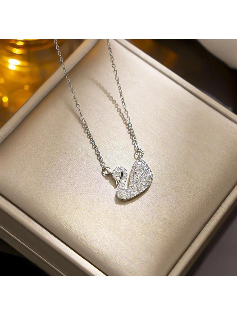 Sparkle swan - Necklace - Silver - CZs - 18"